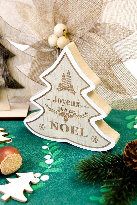Dek0182 decoration joyeux noel sapin verticale bois