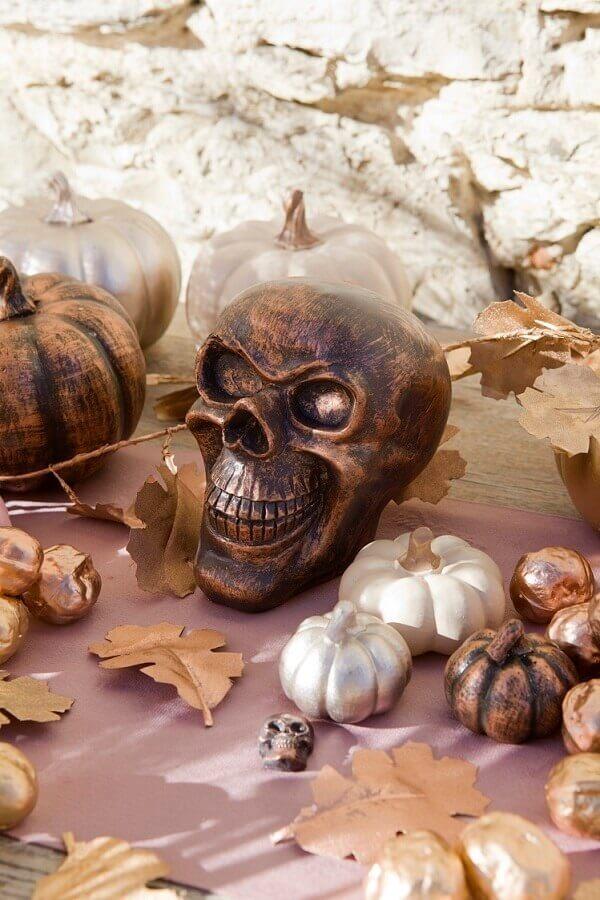 Dek0552 decoration halloween centre de table tete de mort cuivre