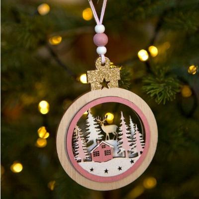 1 Suspension village de Noël rose en bois de 9cm pour décoration sapin, porte, fenêtre REF/DEK0636