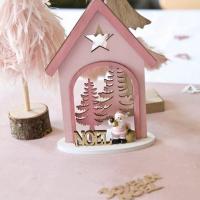 Dek0643 maison du pere noel rose pour decoration de table