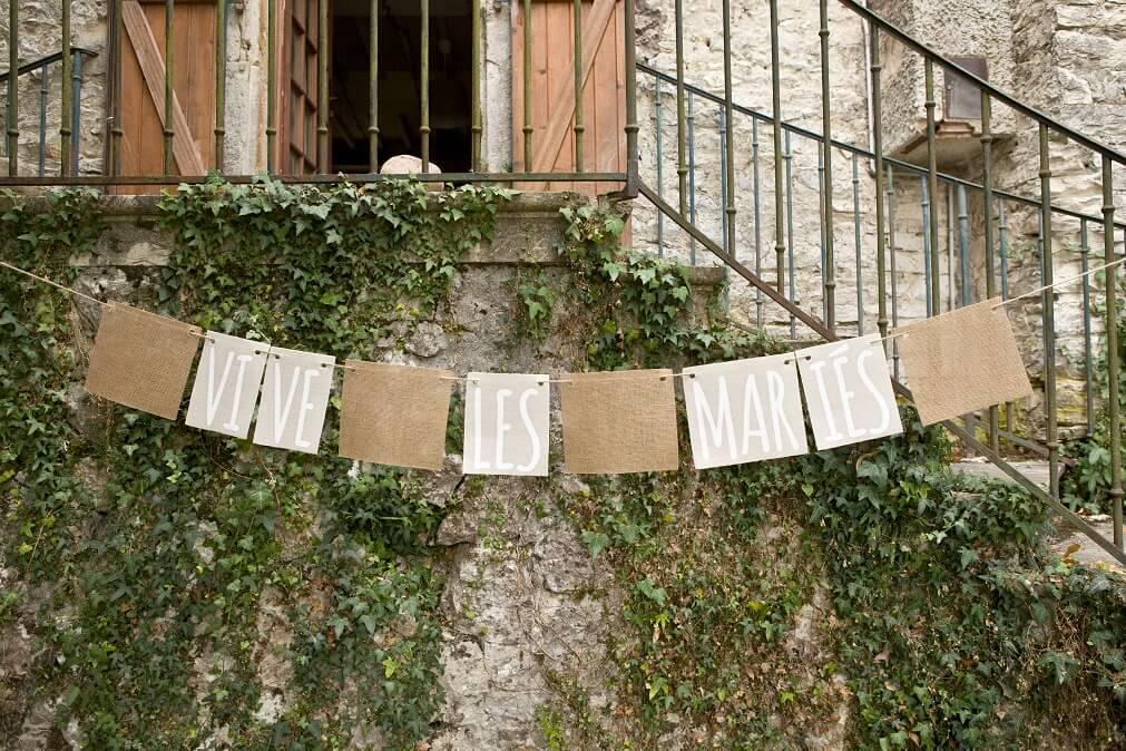 Dek0960 guirlande champetre mariage vive les maries en jute