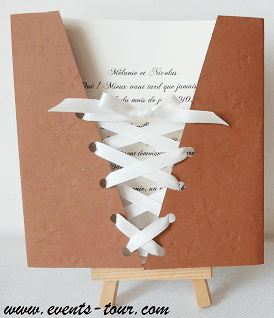 Faire part mariage corset chocolat clair