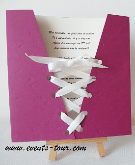 Faire part mariage corset prune