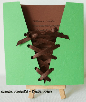 Faire part mariage corset vert anis