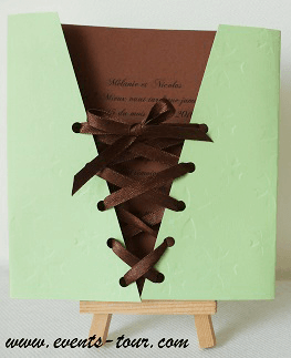 Faire part mariage corset vert pomme