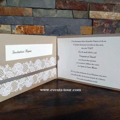 Faire part mariage elegant avec motif fleur dentelle champetre