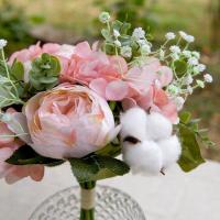 Fbo4403 decoration bouquet de fleurs rose vert blanc pivoine coton hortensia eucalyptus gypso