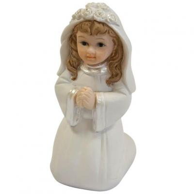 Figurine communion avec communiante fille assise