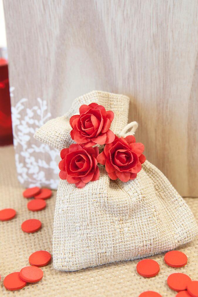 Fl628 decoration fleur rouge en papier