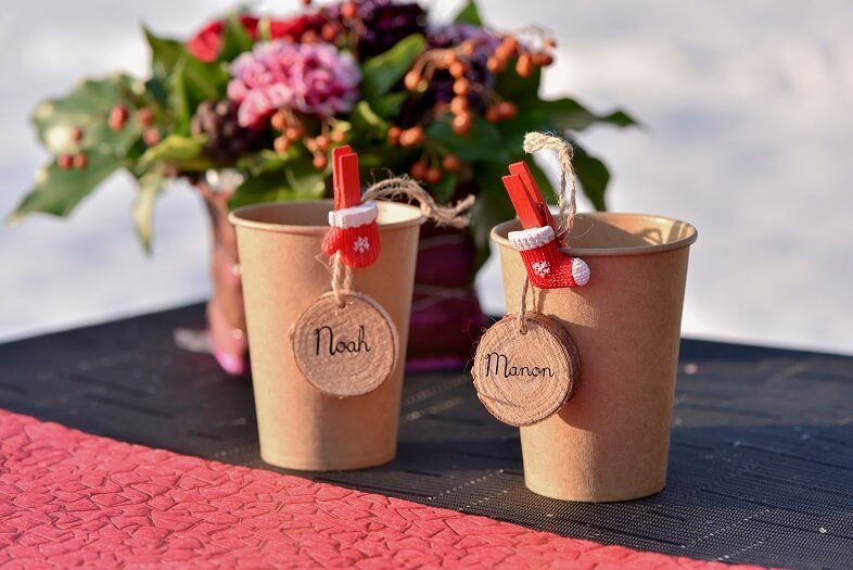 Gobelet en carton jetable