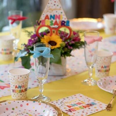 Decoration de table anniversaire avec gobelet