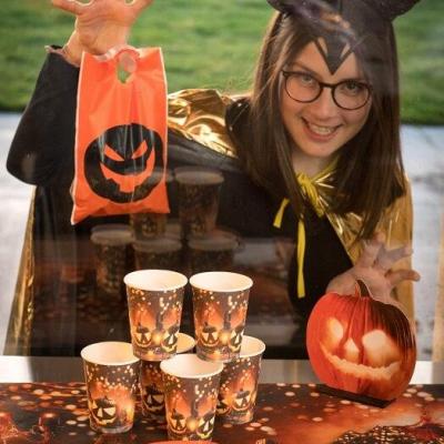 Decoration halloween citrouilles et lanternes gobelet carton