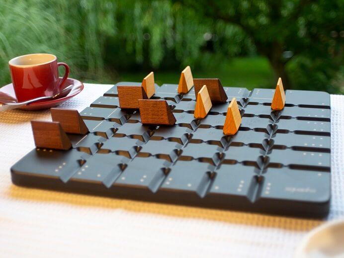 Jeu de societe original bois squadro