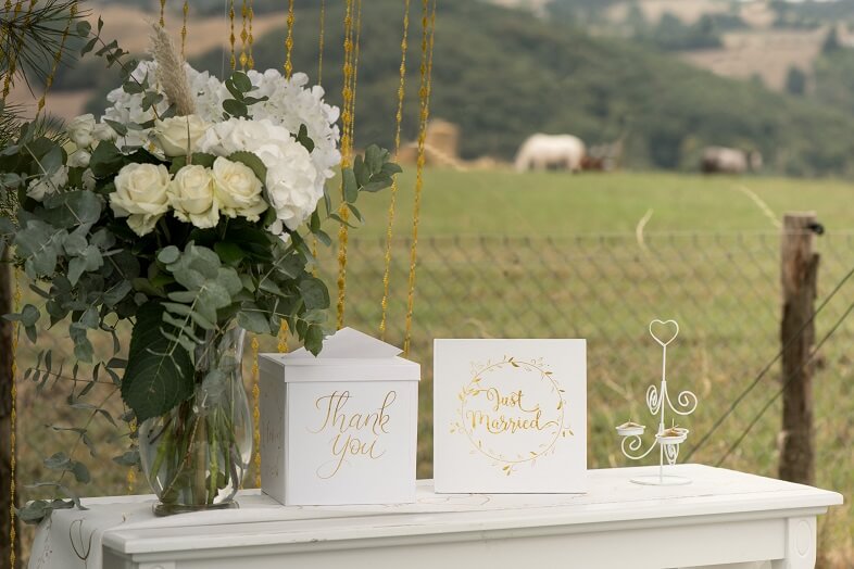 Livre d or just married mariage blanc et or