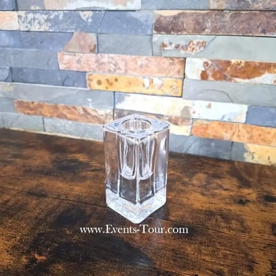 Magasin decoration fete location nord pas de calais bougeoir carre transparent verre bougie flambeau