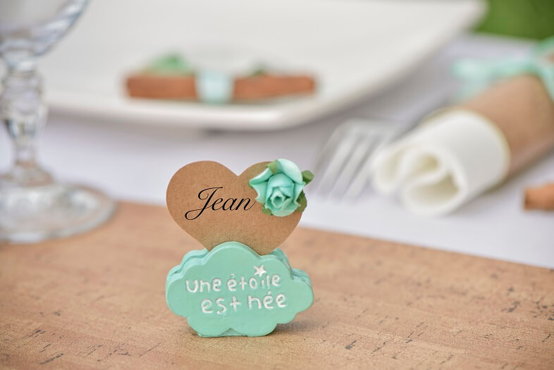 Marque place coeur mariage sur nuage