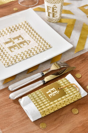 Marque place fete or 2