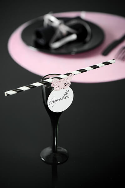 Marque place verre blanc