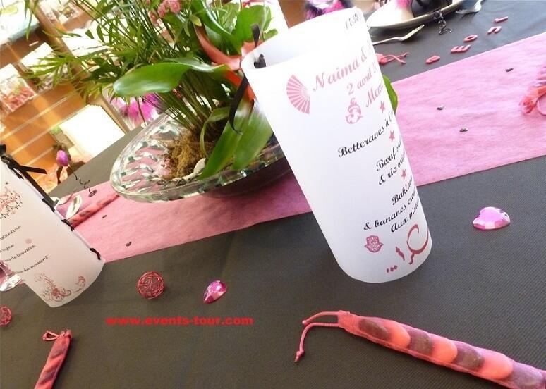 Nappe ronde elegante pour fete en noir