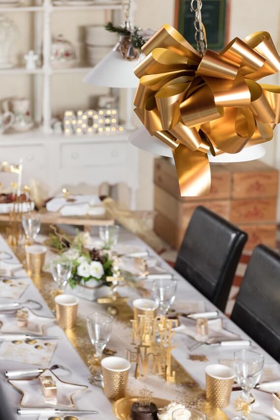 Noeud automatique geant a tirer dore