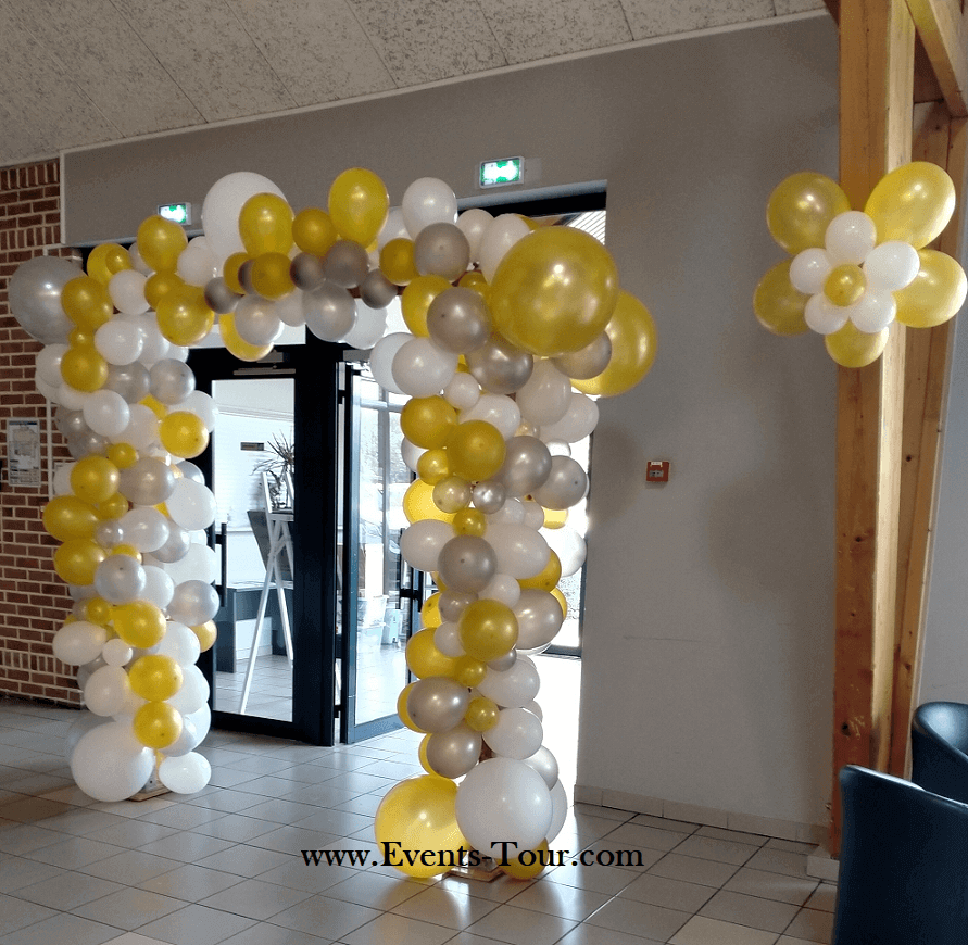 Guirlande de ballons organiques - Blanc et Doré