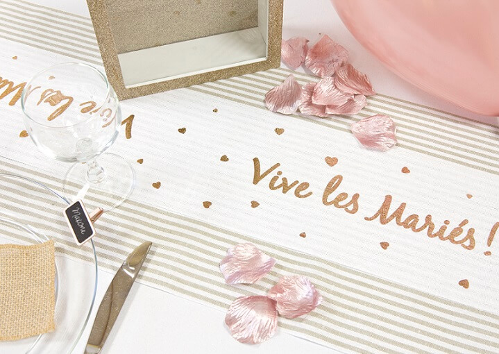 Petale de fleur rose gold metallisee