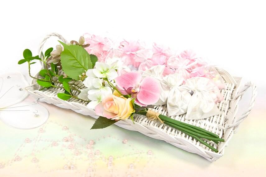 Plateau de presentation dragee et decoration pour fete