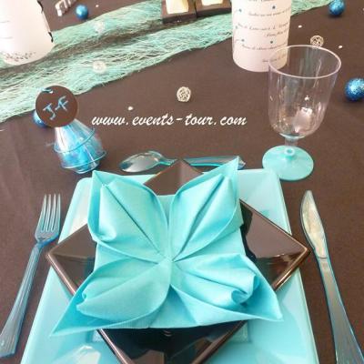 Decoration de table avec pliage de serviette nenuphar