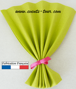 Pliage de serviette eventail vert