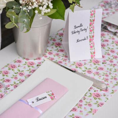 Decoration de table blanc et or 1