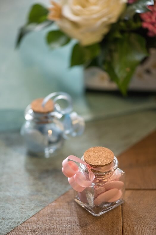 Pot a dragee carre en verre