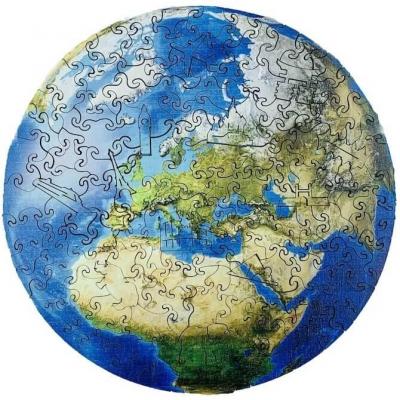 Puzzle art creatif 3d planete terre en bois