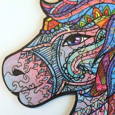 Puzzle en bois licorne feerique en art creatif
