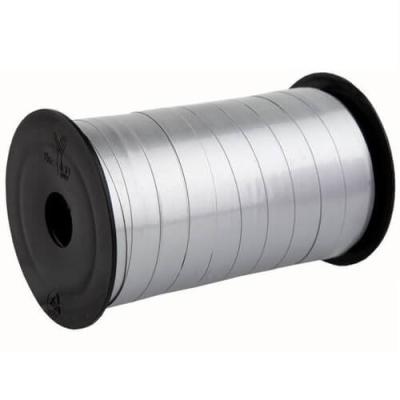 Emballage de cadeau gris