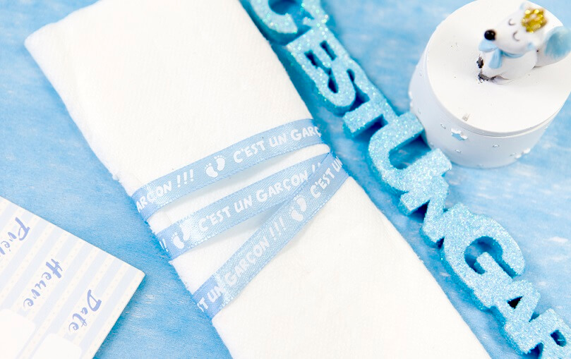 Ruban satin bleu c est un gracon