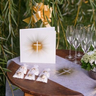 Confection de dragee communion croix blanc et or