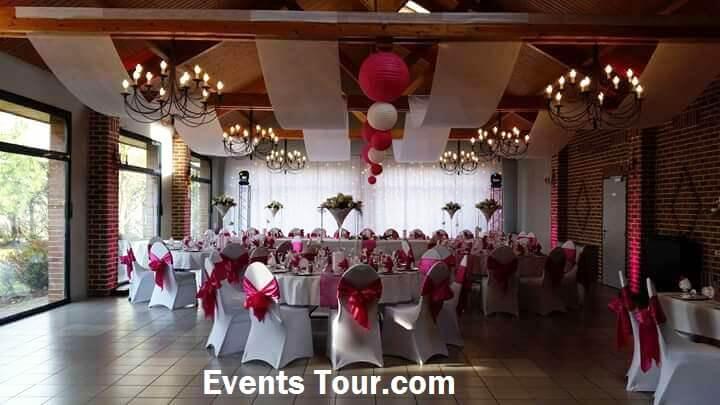 Tenture decorative et elegante blanche