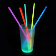 Tube de 15 bracelets lumineux et fluorescents multicolores 20cm (x1) REF/14615