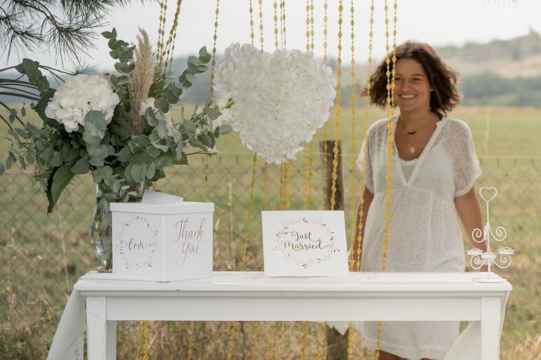 Urne mariage doree et blanche