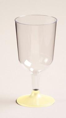 Verre a vin creme